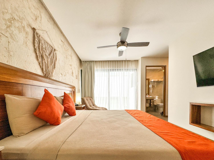 Bedroom 14
