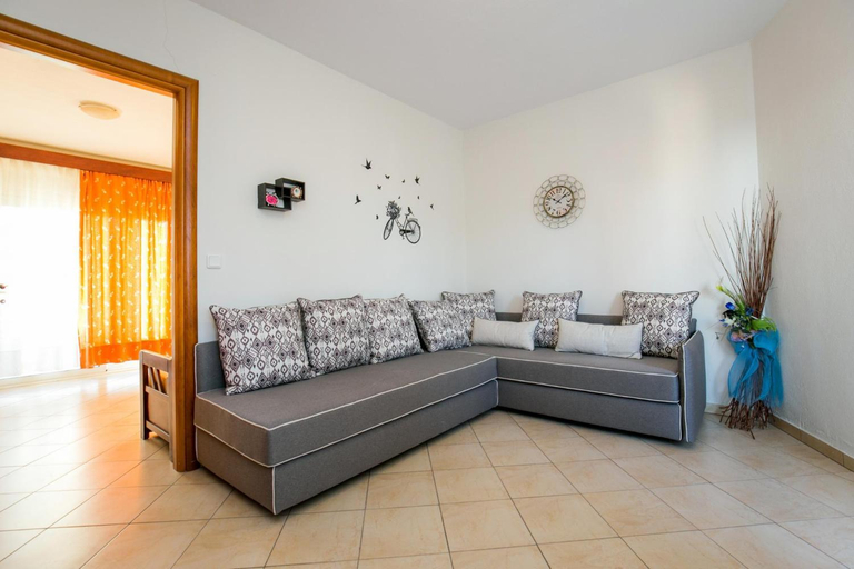 Others 3, Apartments Lina, East Macedonia and Thrace