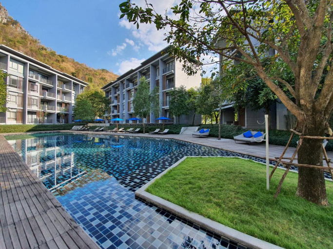 Swimming Pool 10