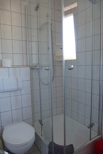 Others 4, Blaue Traube, Amberg-Sulzbach