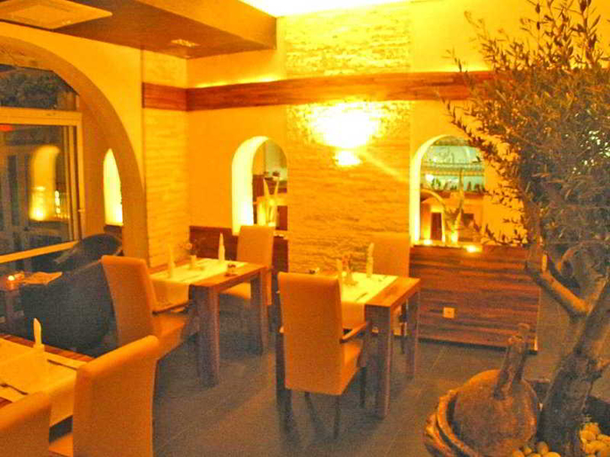 Food & Drinks 5, Marco Polo Boutique Hotel, Gradac
