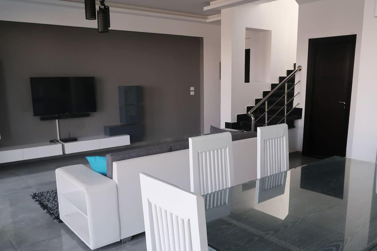 Others 4, Sky Star Villa 25, Safaja