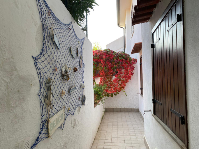 Others 3, Sperlonga By The Sea, Latina