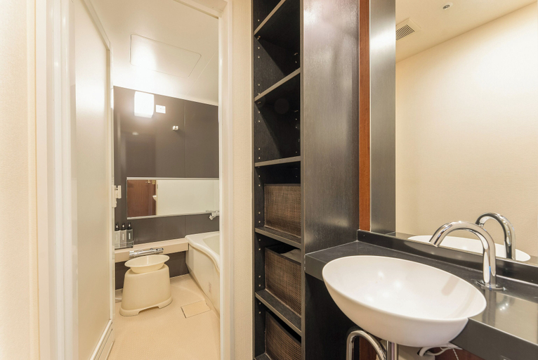 Bathroom 6