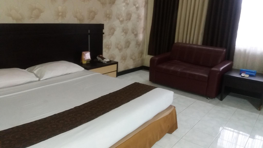 Bedroom 2, Bandung Permai Hotel, Jember