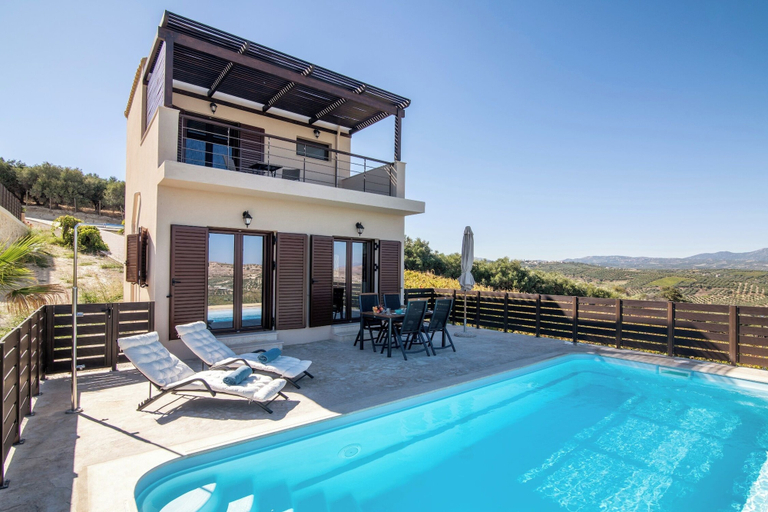 Sport & Beauty, Brand new luxury Villa Dafne Heated pool, Crete