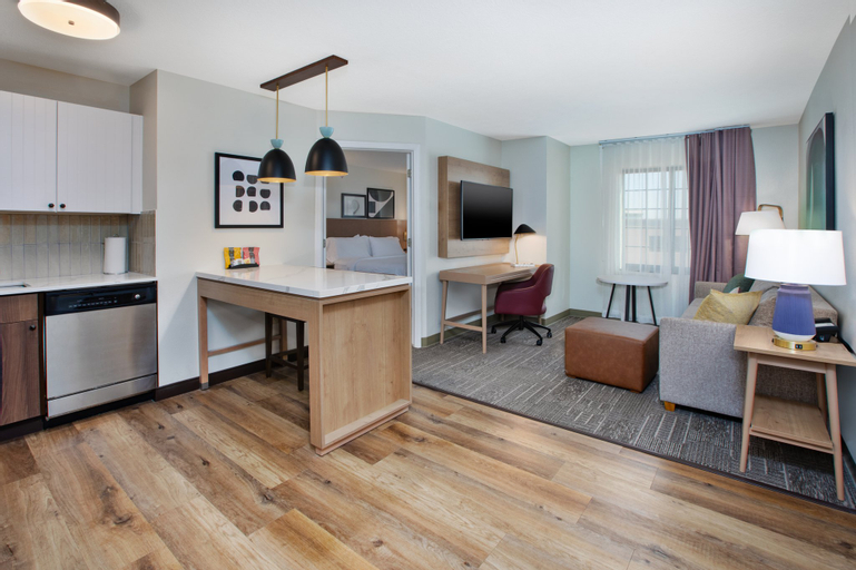 Dining Room 20