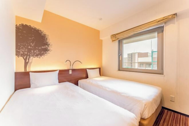 Bedroom 13