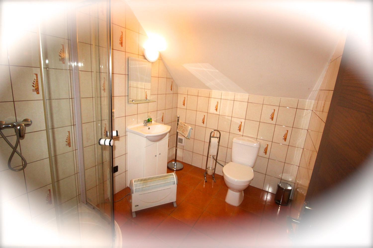 Bathroom 2, Penzion SATY, Ružomberok