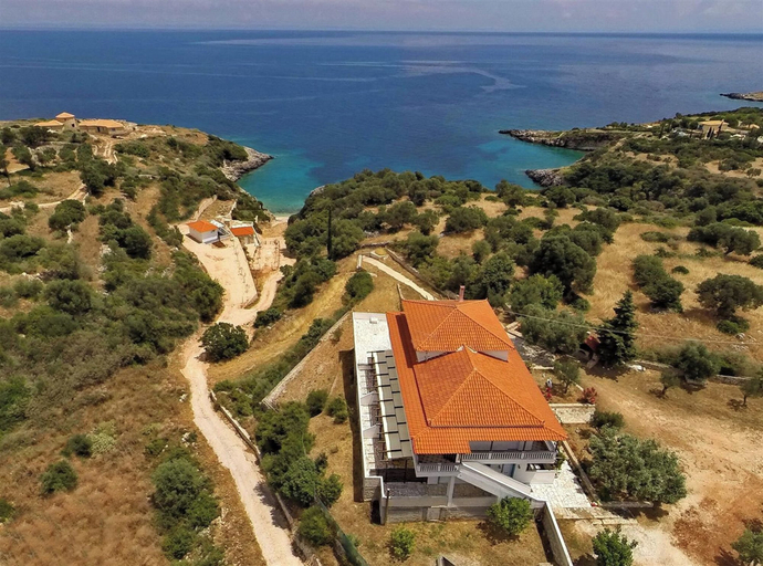 Exterior & Views 2, Mikro Nisi Studios & Apartments, Ionian Islands