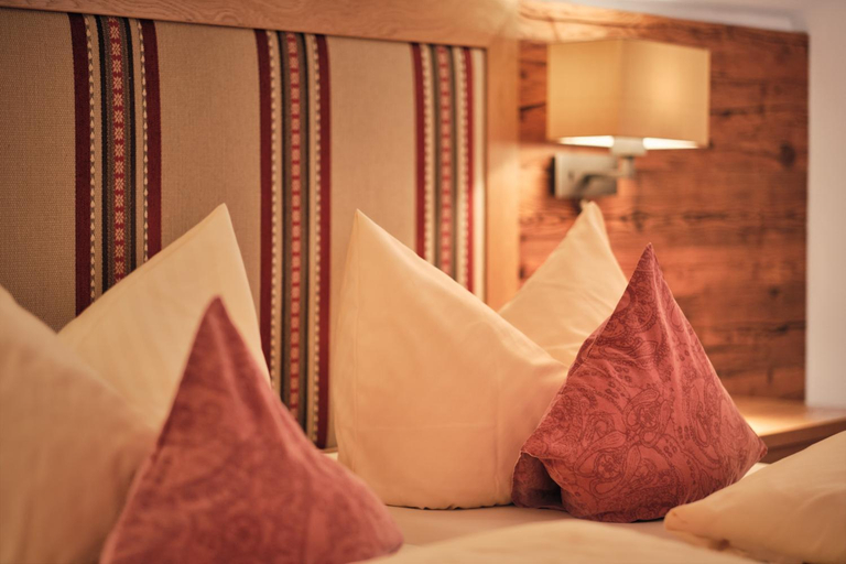 Bedroom 2, Landhotel Berghof, Oberallgäu
