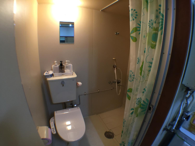 Bathroom 4