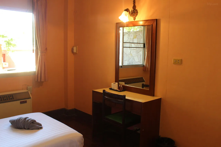Bedroom 10