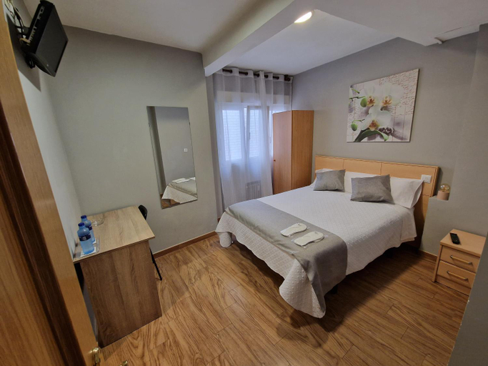 Others 4, Hostal Fidalgo, Asturias