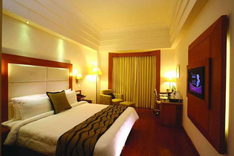 Bedroom 3, Ambrosia Sarovar Portico, Hardwar