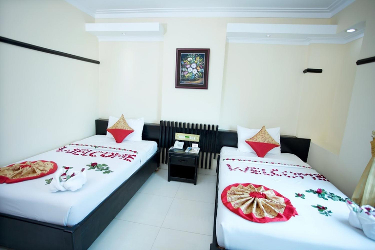 Bedroom 12