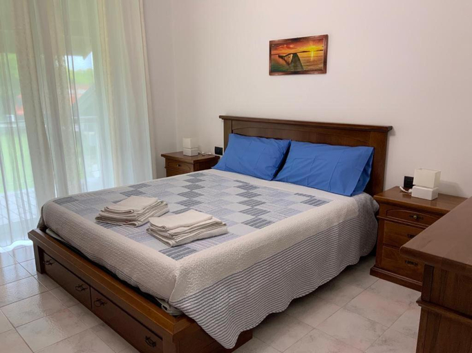Bedroom 3, La Casetta, Novara