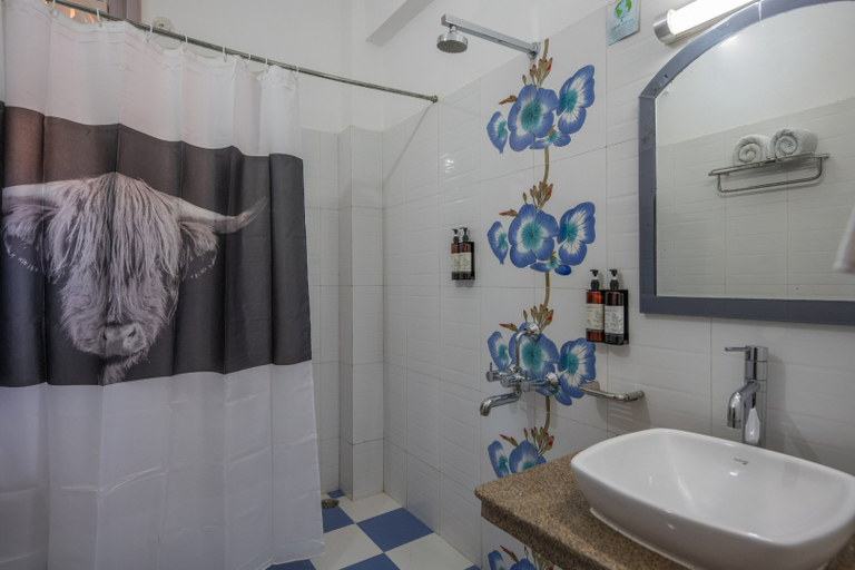 Bathroom 3, BluSalzz Collection - Binsar Eco Resort, Binsar - Uttarakhand by ZUZU, Almora