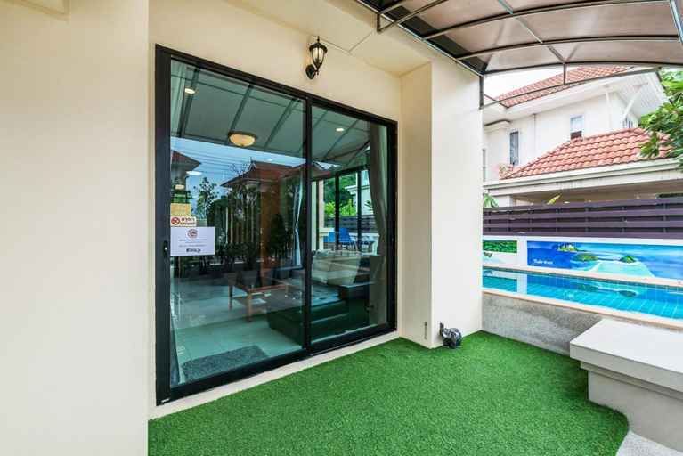 Balcony/terrace 4, Sea eagle pool villa, Mueang Krabi