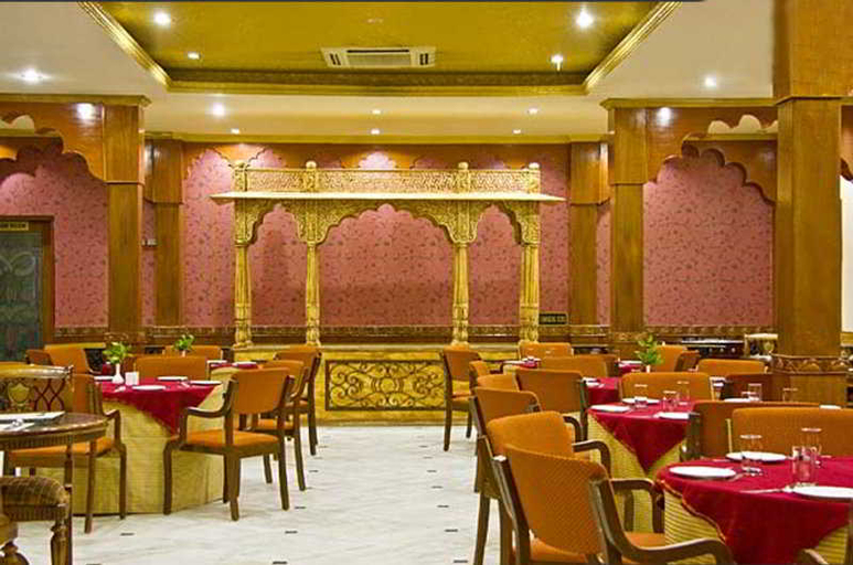Food & Drinks, Chokhi Dhani Resort, Jaipur