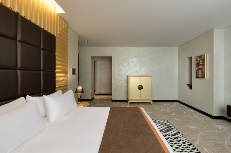 Bedroom 15