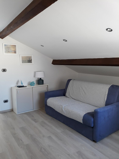 Others 4, Skyline, Casa Vacanze, Savona