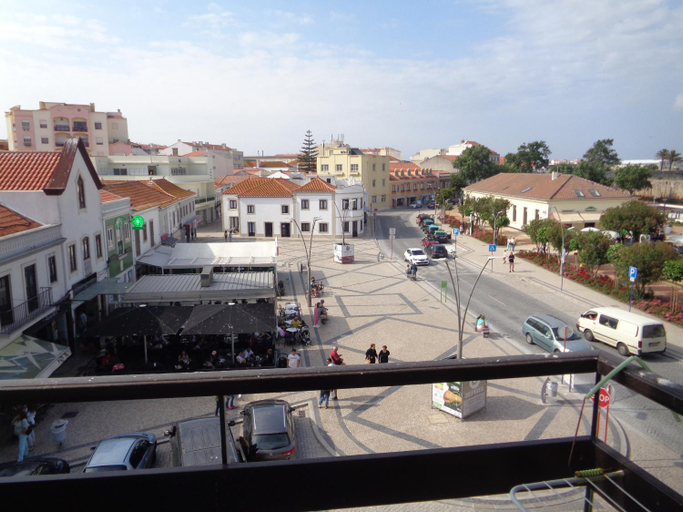 Others 2, Lila's House, Peniche