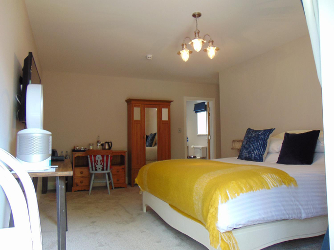 Bedroom 2, The Manor House at Quorn, Leicestershire