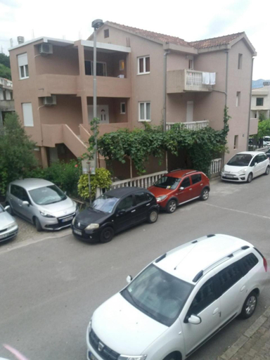 Others 3, Kordic Apartments and rooms