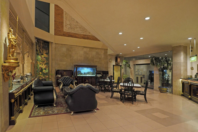 Public Area 3, Hotel Indah Palace Solo, Solo