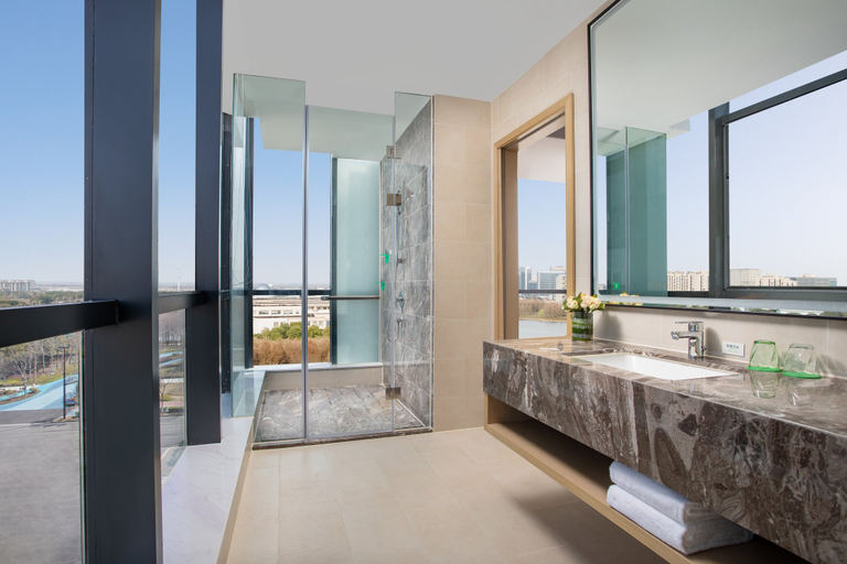 Bathroom 4