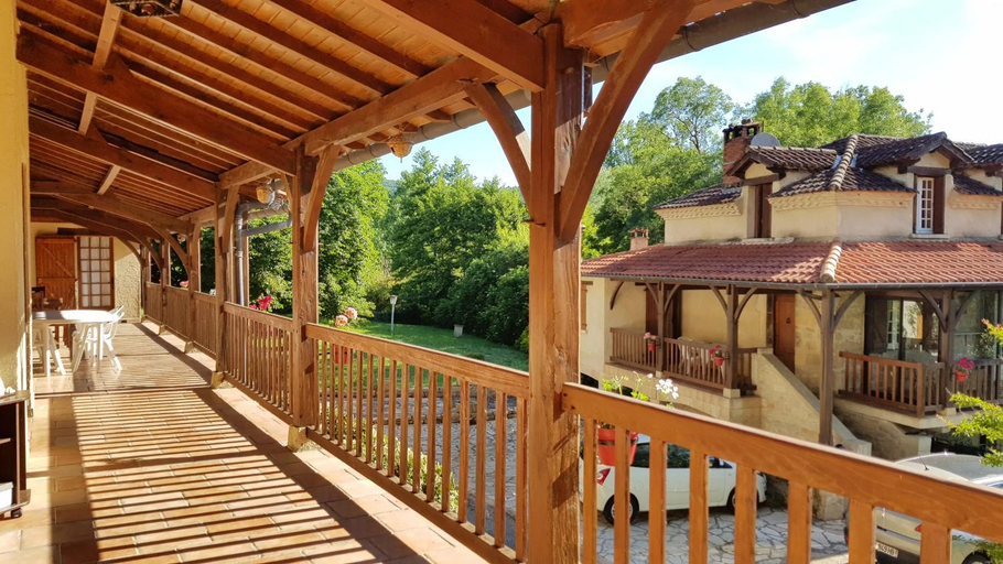 Others 5, Villa confortable a Milhars avec piscine privee, Tarn