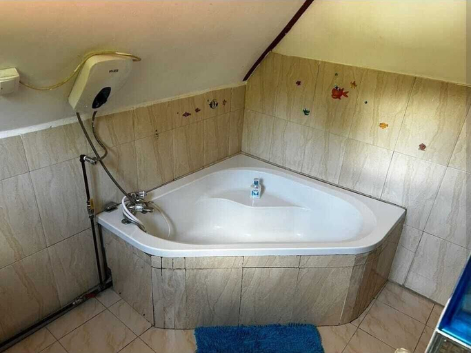 Bathroom 3, Villa Coco D'Amour
