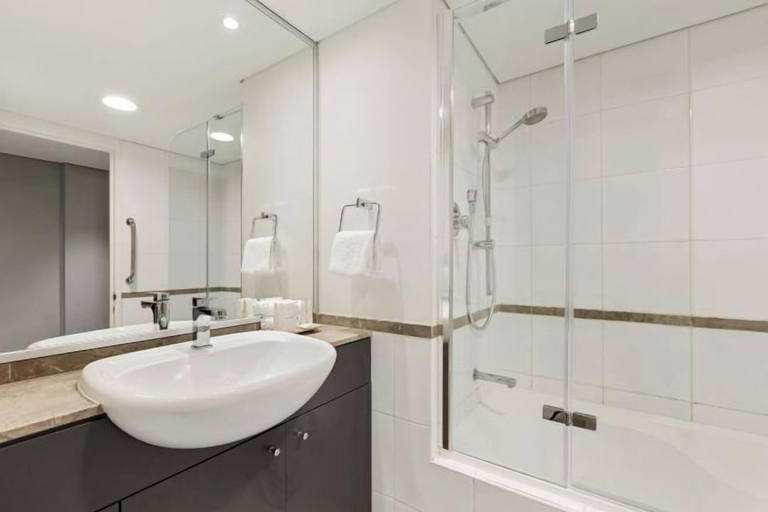 Bathroom 22