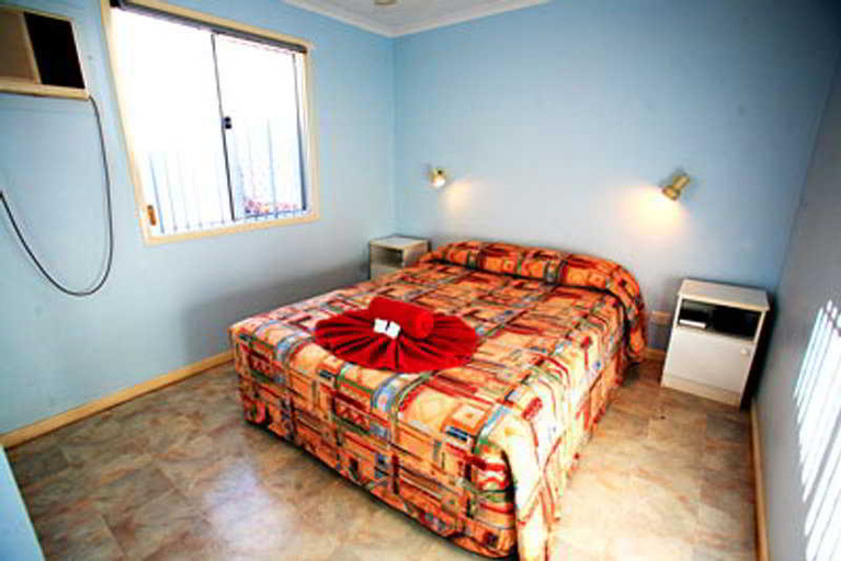 Bedroom, Discovery Parks - Port Hedland, Port Hedland