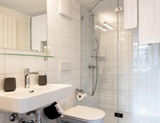 Bathroom 8