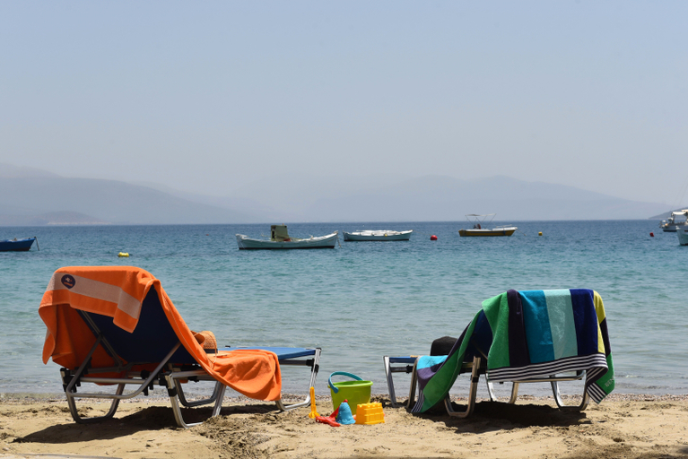 Others 4, Knossos, Peloponnese