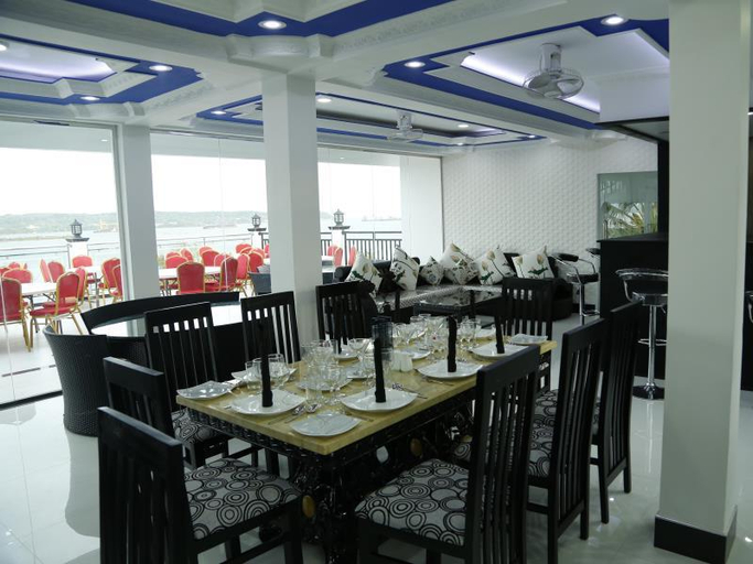 Food & Drinks 5, Villa Hotel, Trincomalee Town and Gravets