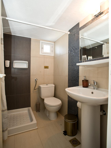 Bathroom 2, Vana Holidays, South Aegean