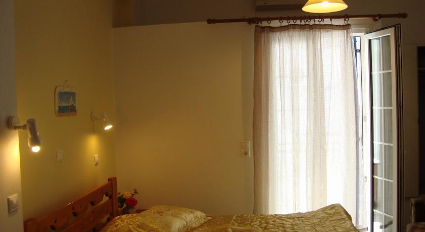 Bedroom 5, Vakhos, South Aegean