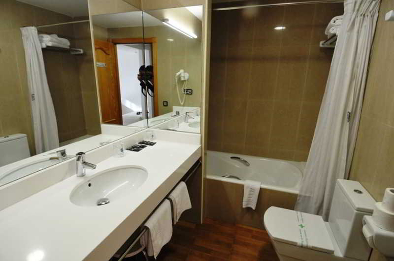 Bathroom, La Creu , Lleida