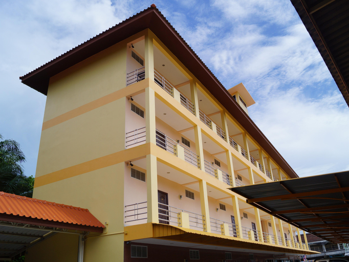 Exterior & Views 2, Jirasin Hotel & Apartment, Muang Ranong