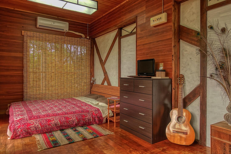 Bedroom, 435, Ishigaki