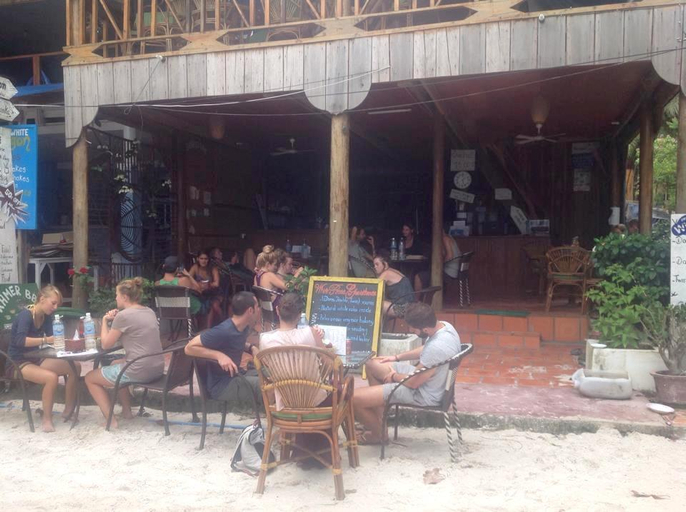 Food & Drinks, White Rose Guesthouse, Sihanoukville