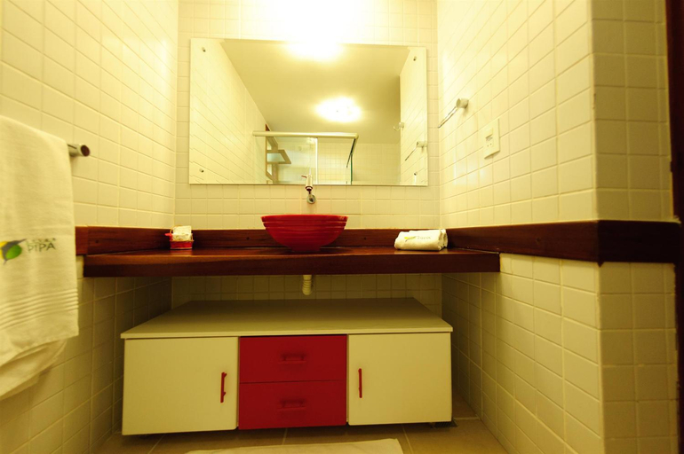 Bathroom 7