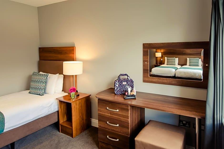 Bedroom 4, Scotts Hotel Killarney