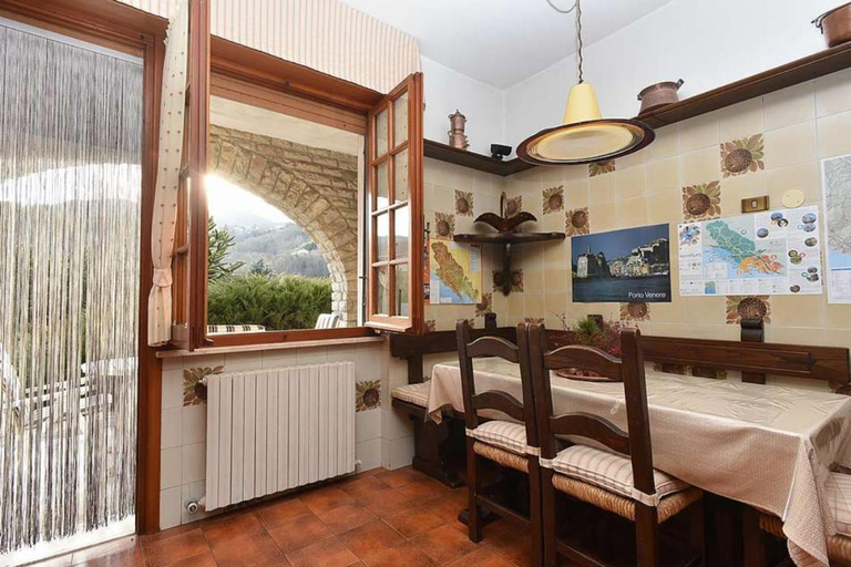 Bedroom 2, Matilde's House, La Spezia