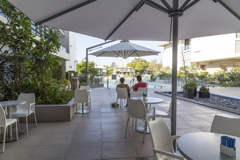 Food & Drinks 5, ULTIQA Freshwater Point Resort, Gold Coast