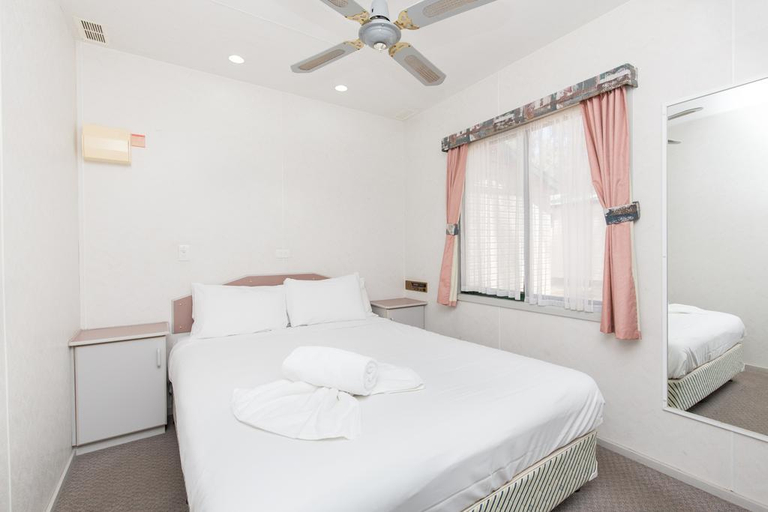 Bedroom 3, Golden River Holiday Park, Mildura - Pt A