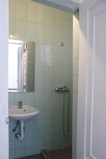 Bathroom 3, Down Bonjardim Apartments, Porto